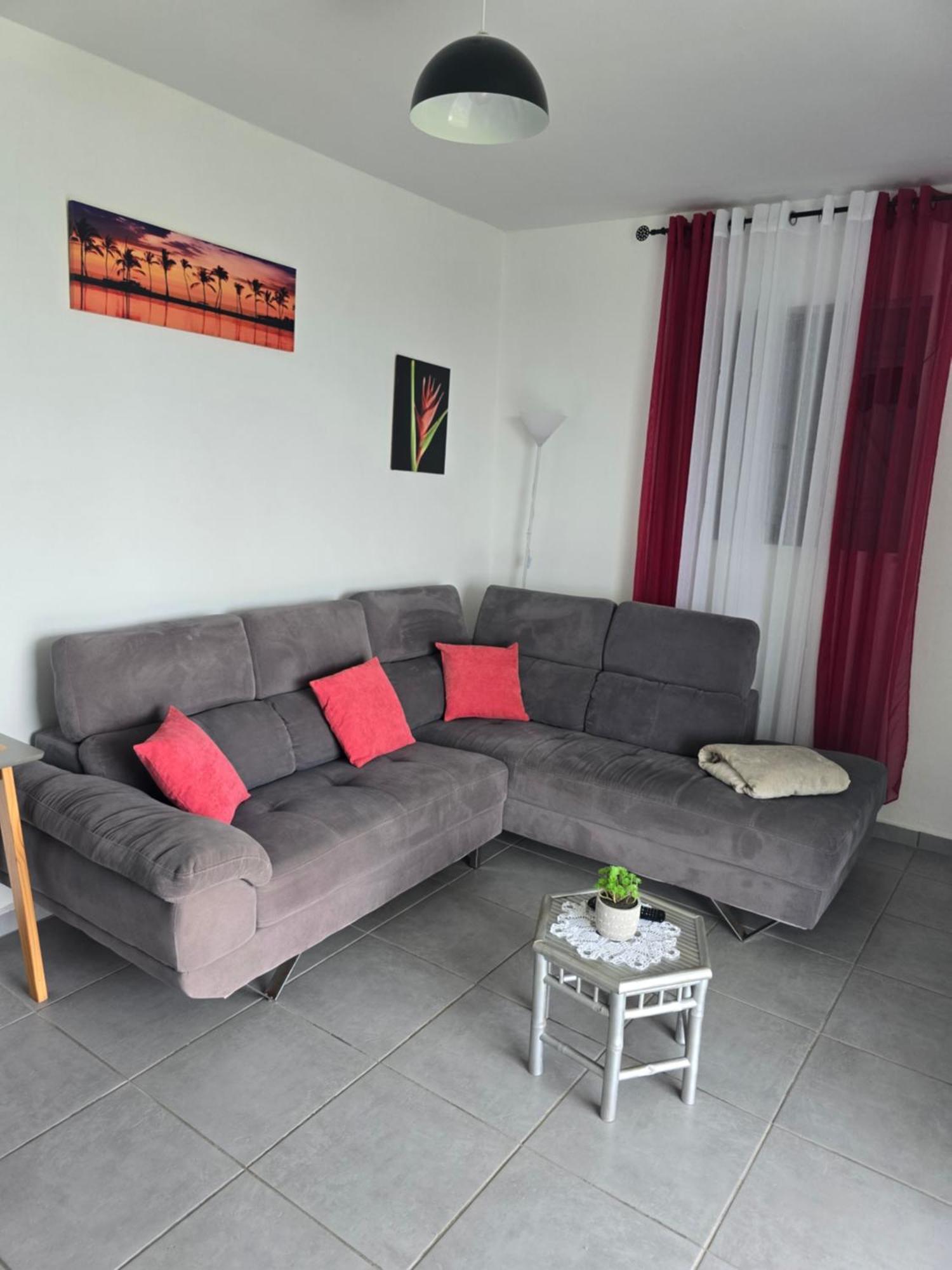 Maison Laurencia - Appartement De L'Etage Сен-Ан Екстериор снимка