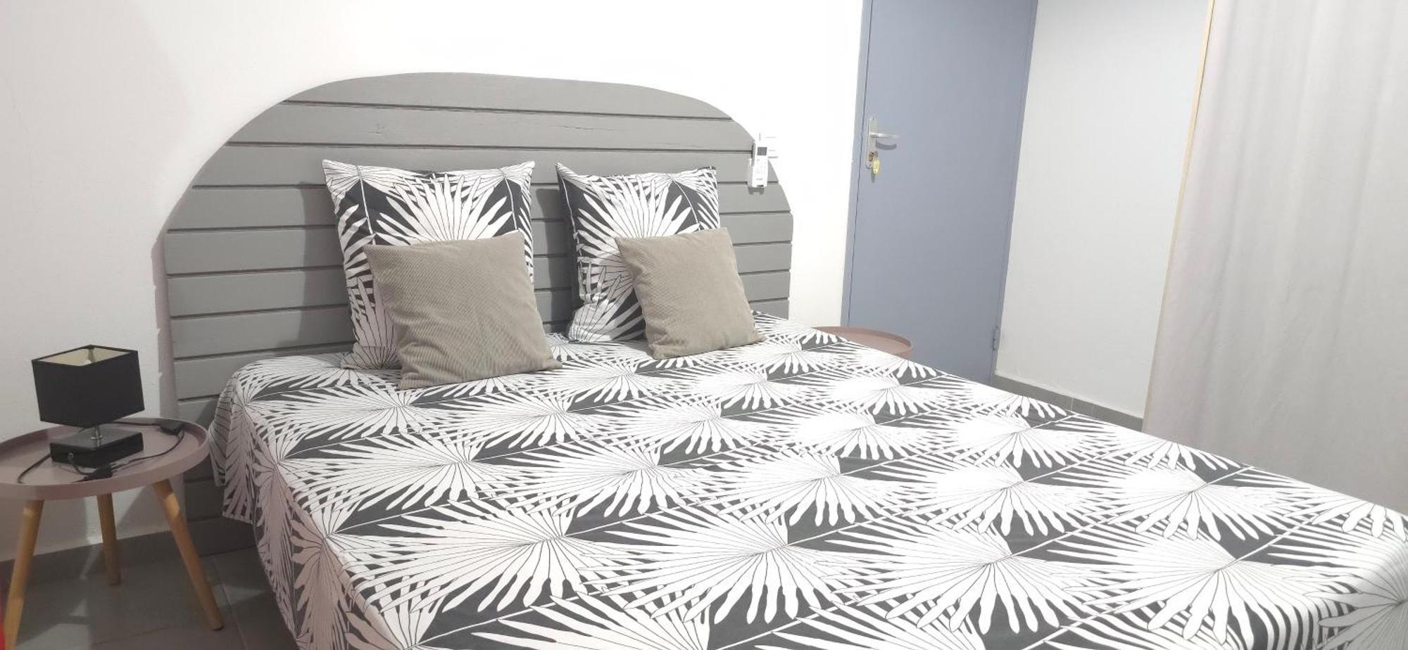 Maison Laurencia - Appartement De L'Etage Сен-Ан Екстериор снимка